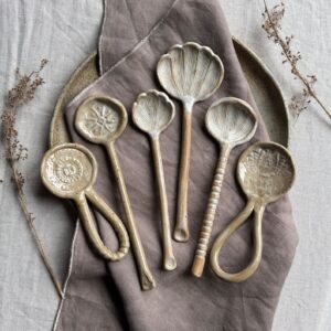 Ceramic decorative spoons set